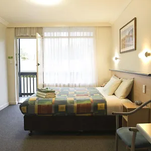 Welcome 277 3*, Adelaide Australia