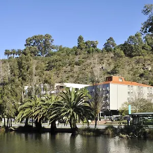 Sullivans 4*, Perth Australia